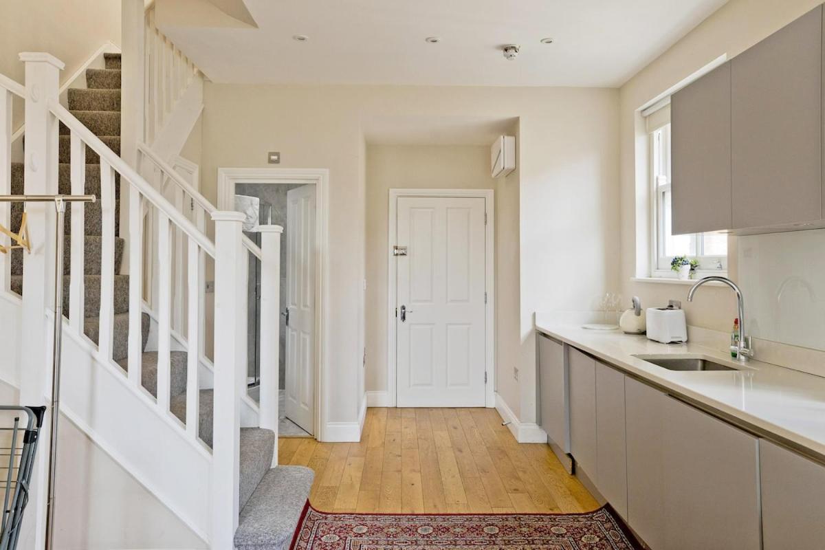 Sumptuous 1br Duplex